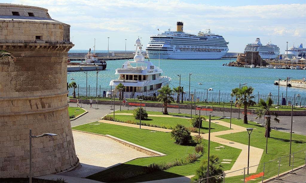 Hotel A Due Passi Dal Porto Civitavecchia Exteriér fotografie